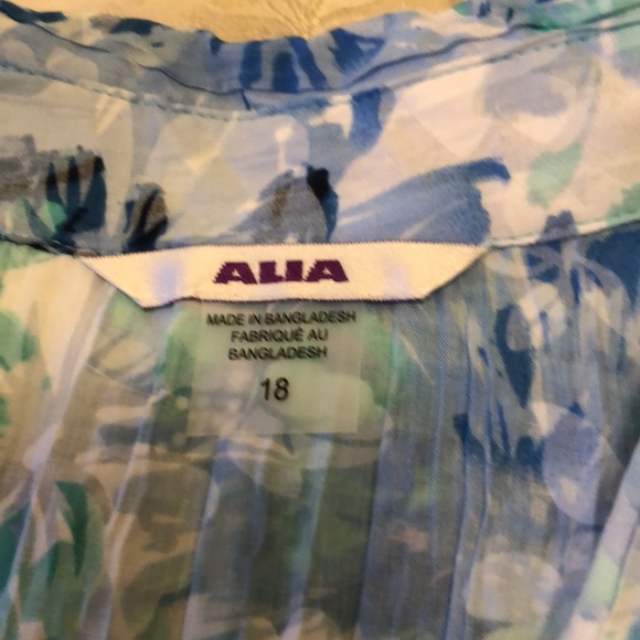 ALIA NWT SIZE 18  SOFT 3/4 SLEEVE AQUA DENIM FRONT POCKETS ROUNDED COLLAR #025 - Picture 3 of 12